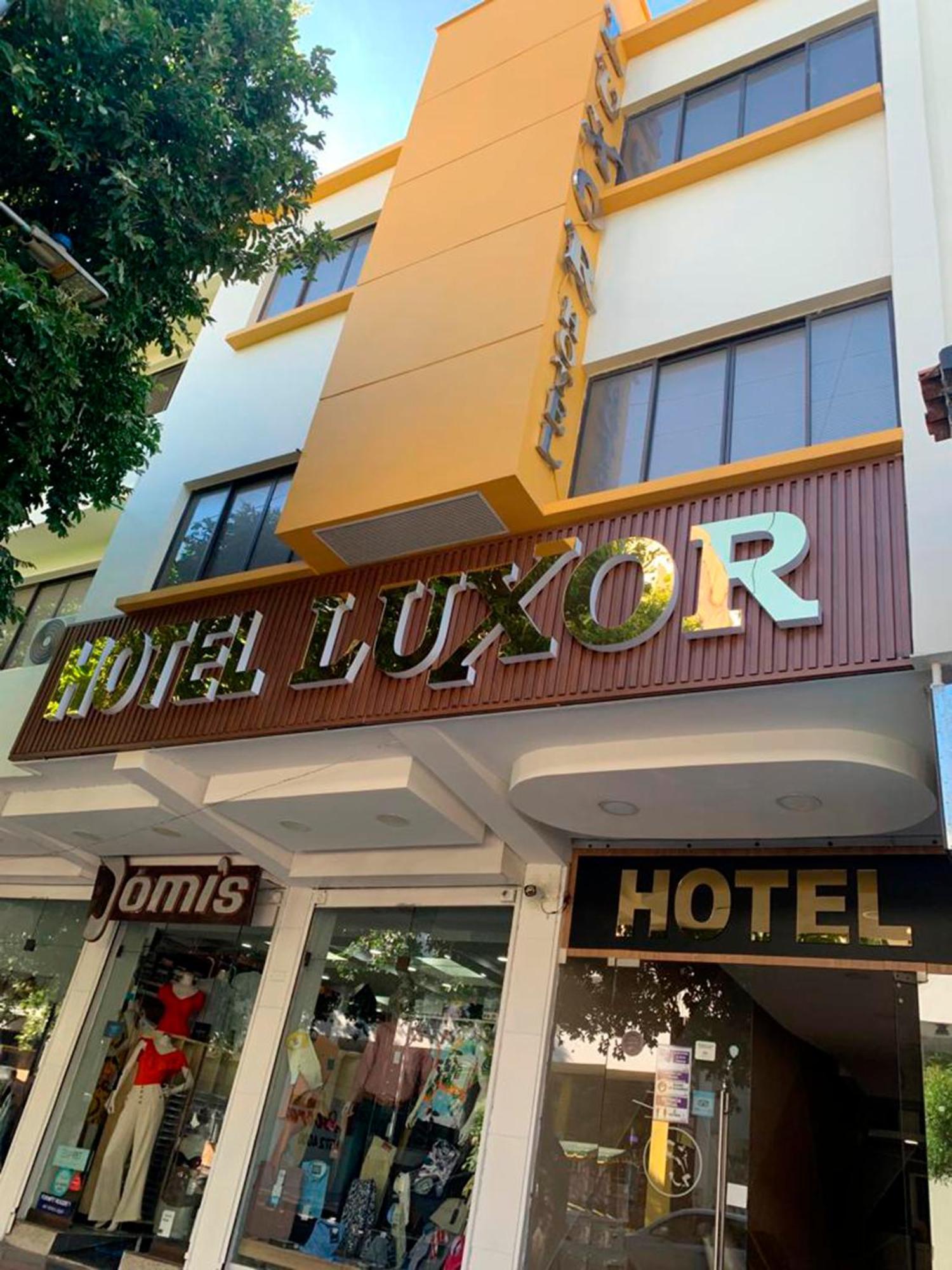Hotel Luxor Cúcuta Extérieur photo